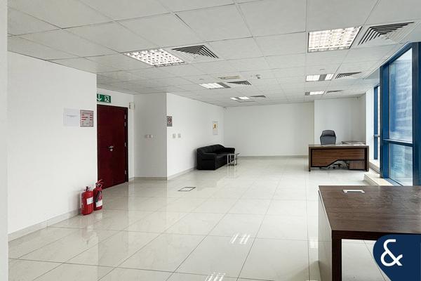 Fitted | Efficient Layout | Semi Furnished