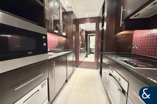 High Floor | Study | Burj Khalifa View