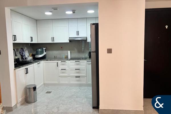 Upgraded | Partial lake view | Furnished