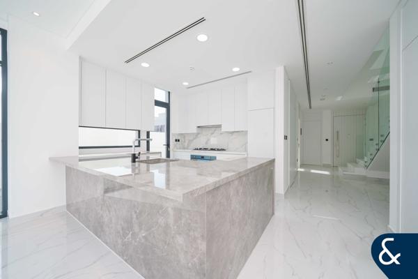 Four Bedrooms | Upgraded | Contemporary