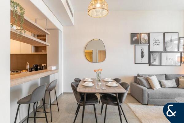 Ready To Move | 1 Bedroom | Large Layout