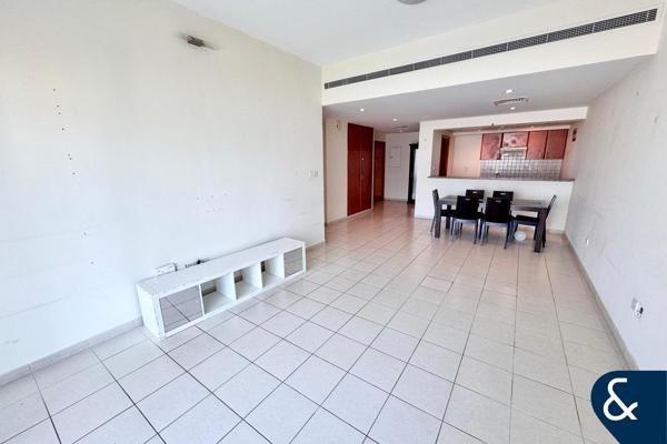 Vacant | Unobstructed View | Corner Unit