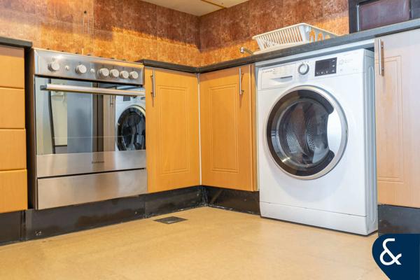 Furnished Studio| Spacious | Available Now