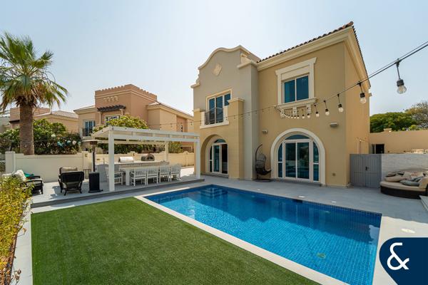Upgraded C1 Villa | 5 Br + Maids | Golf View