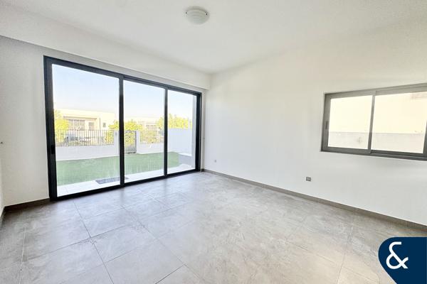 Vacant | Unfurnished | Largest E5 Plot