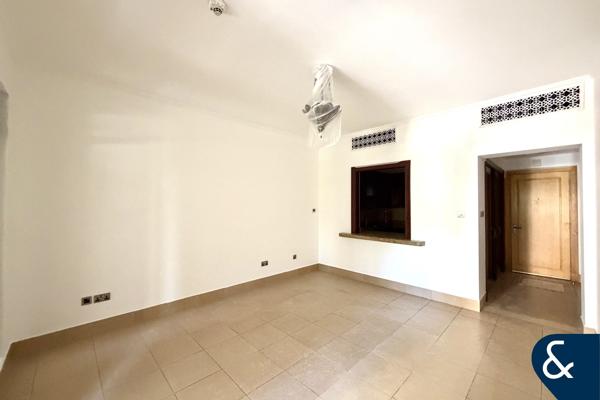 Zanzebeel | Old Town | One Bed Apartment