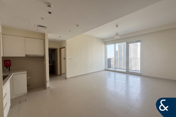 1 Bedroom | Water And Park Views | Open Plan