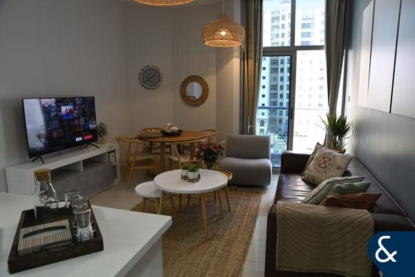 Two Beds | Exclusive | Upgraded | Pool View