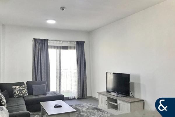 Unfurnished | 1 Bed Apartment | Well Kept