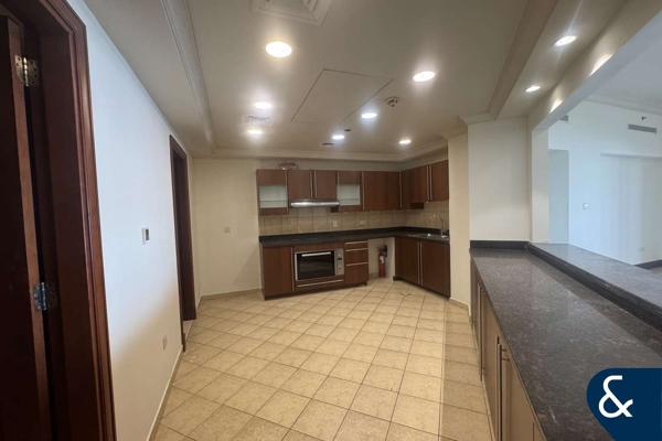 Vacant  |  3 Bed + Maid  |  Park View