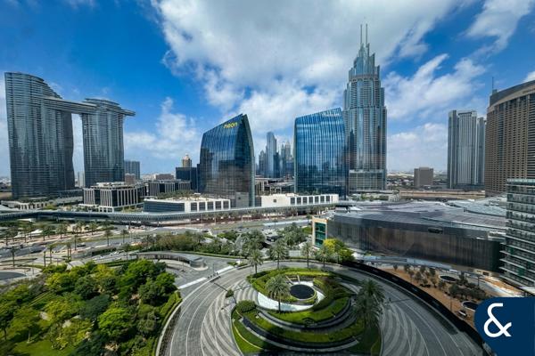 One Bedroom | Exclusive | Top Floor | VOT