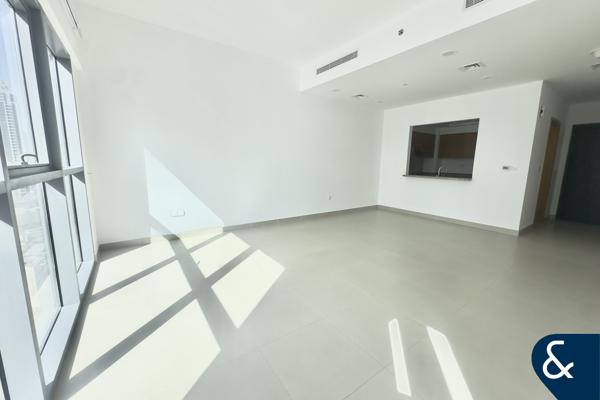 Canal View | Modern Luxury | Unfurnished