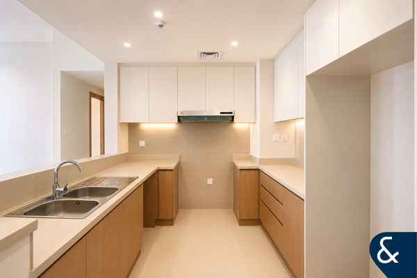 High Floor | 3 Bed | Unfurnished