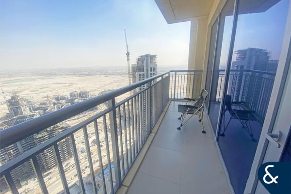 Huge Layout | High Floor | Vacant On Transfer