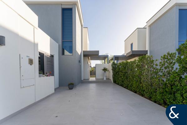 Exclusive | Upgraded | Landscaped | VOT