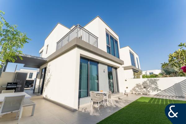 Exclusive | Upgraded | Landscaped | VOT