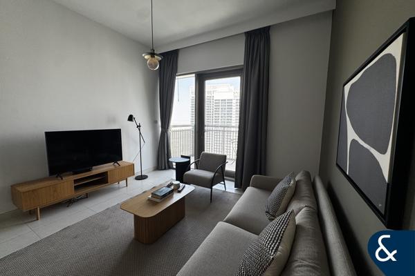 1 Bedroom | High Floor | Furnished | Modern