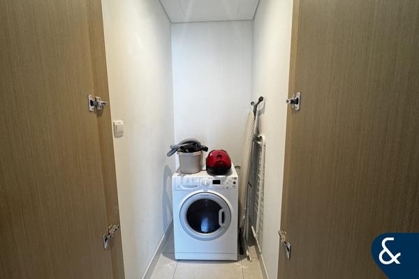 1 Bedroom | High Floor | Furnished | Modern