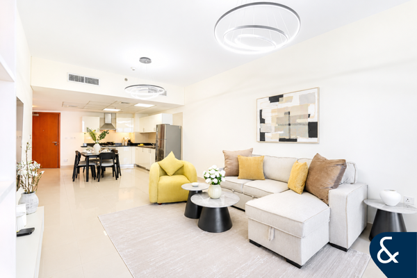 One Bedroom | Balcony | Upgraded | Vacant