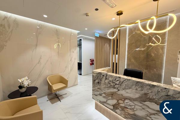 Premium Office Space | Vacant | Furnished