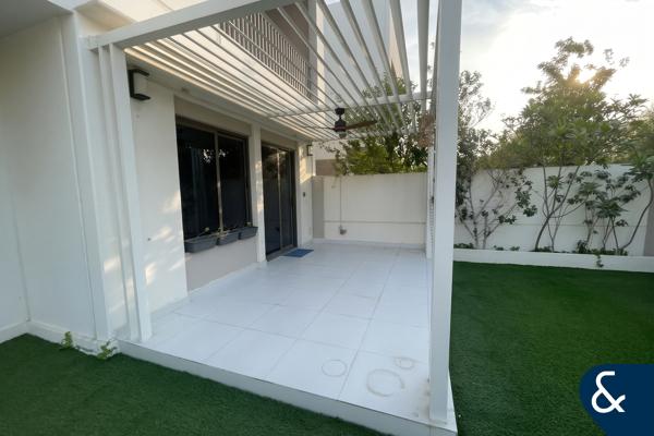 Close to Pool | Corner Villa | Vacant