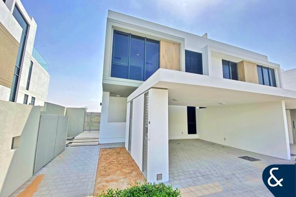 Upgraded | Private pool | Great location