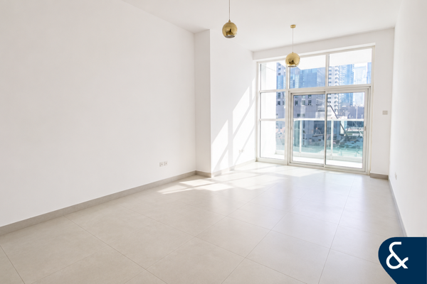 Vacant | Unfurnished | Flexible Cheques