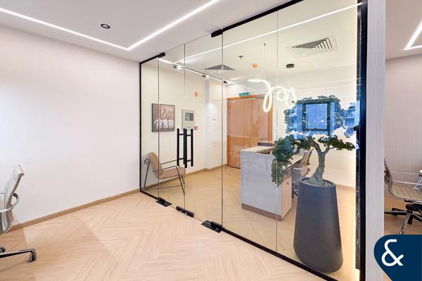 Premium Fit-out | Vacant Now | High Floor