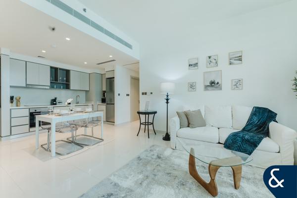 Furnished | One bedroom | Stunning views