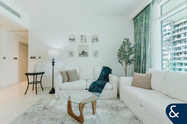 Furnished | One bedroom | Stunning views