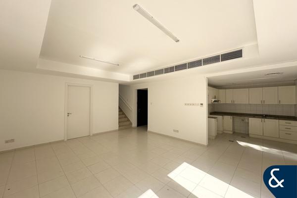 Back-to-back | Spacious | Close to Park