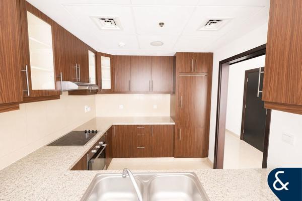 Large 1 Bed | Vacant | Spacious Layout