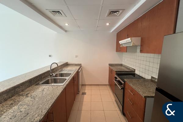Spacious 1 Bed | Great Deal | Well Maintained