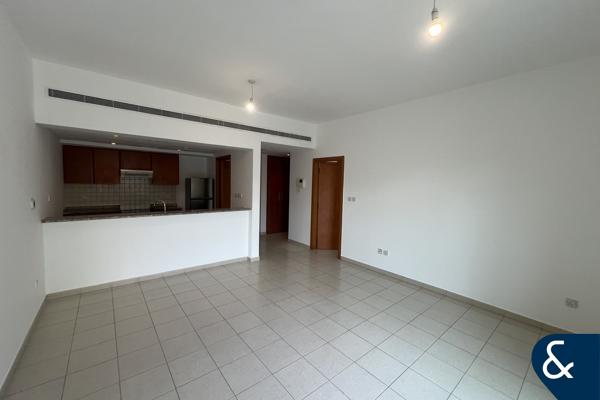 Spacious 1 Bed | Great Deal | Well Maintained