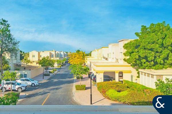 IMMACULATE TYPE 4M | 2 BEDROOMS | GREEN VIEW