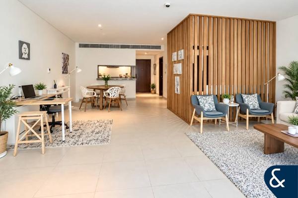 Large Terrace | Large Layout | Exclusive