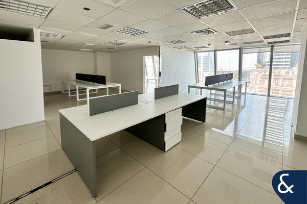 Quality Fit Out | Vacant | Near Metro