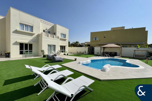 Lake View | Furnished | Private Pool | 5 Bed