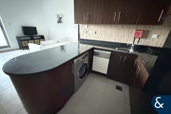 Corner Unit | Furnished | Ready for Move In