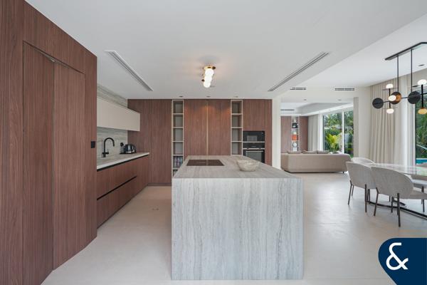 Negotiable | High Spec Renovation | Big plot