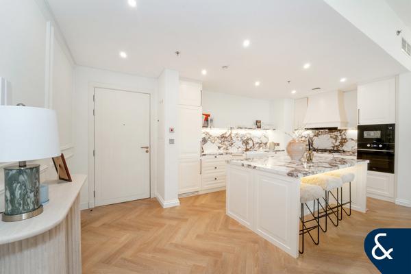 Fully Renovated | Vacant On Transfer | 2 Bed