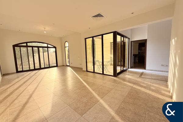 Spacious | 4 Beds + Maids | Naseem | Vacant