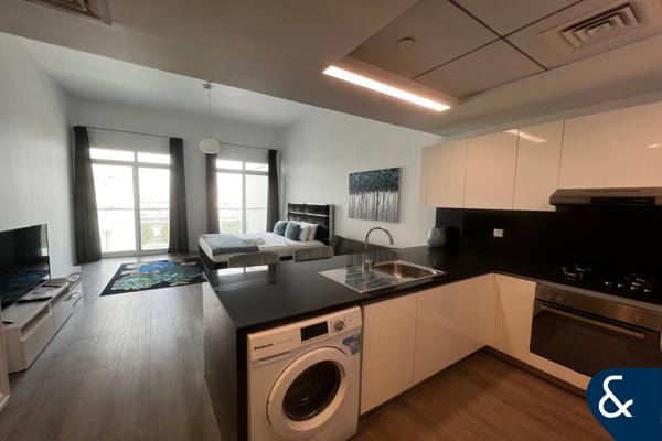 Studio | Vacant | Furnished | Spacious