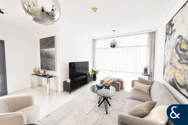 High Floor | Huge Terrace | Dual Aspect Views