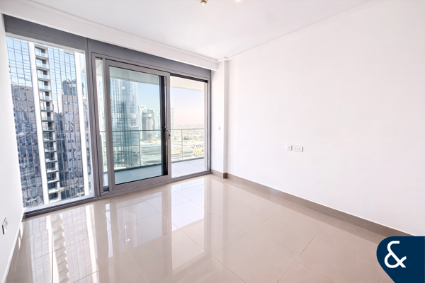 Premium | Burj Khalifa View | 3 Bed + Maid