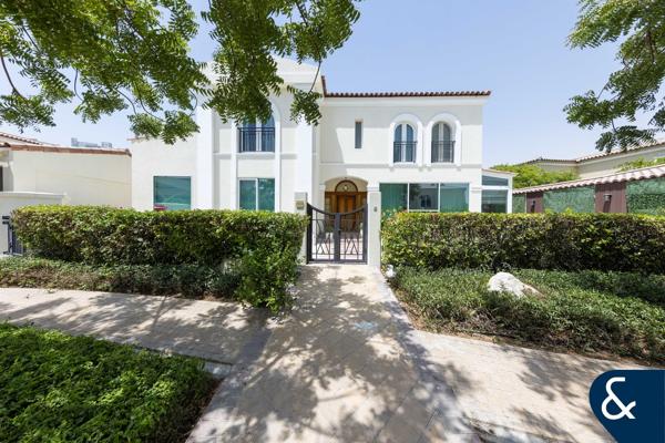 Lake-Facing | Renovated | Extended | Vacant