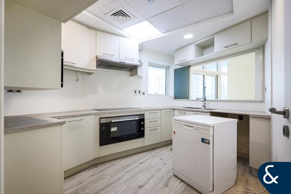 Full Marina views | Best Layout | Vacant