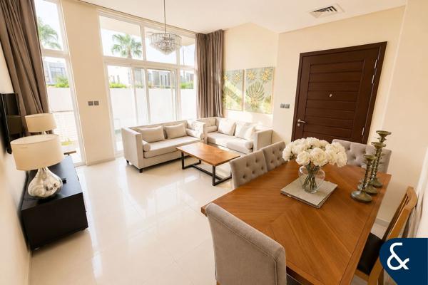 Rare Unit | Single Row | Corner Plot | 3+Maid