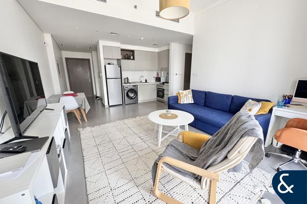 Furnished / Unfurnished | Park View | 1 Bath