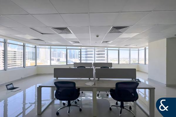 Vacant | Below Market | Walk to Metro